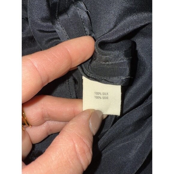 Elizabeth And James 100% Silk Shorts Black Dress Shorts Pleated Cuff Size 4 1B - Picture 10 of 10